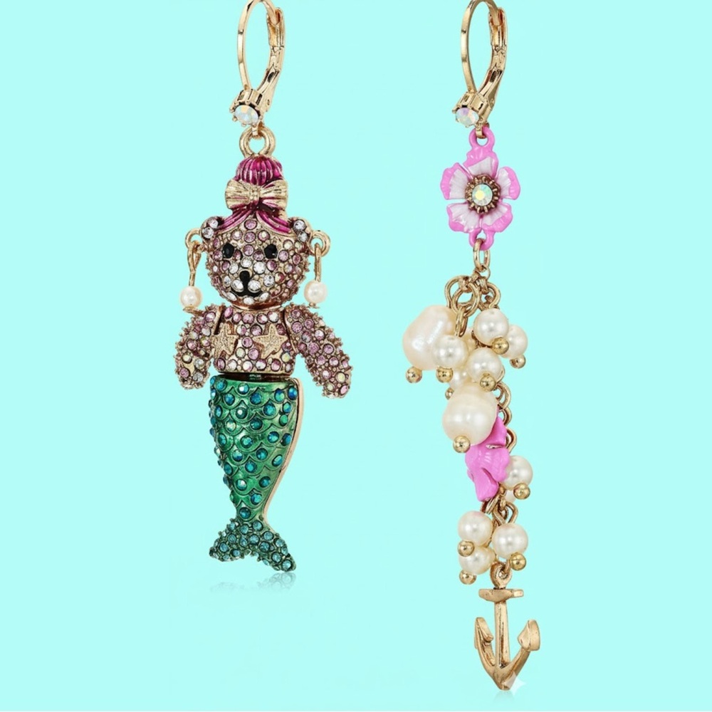 Betsey Johnson mermaid near earrings NEW